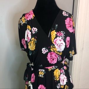 Torrid women’s black floral dress size 3